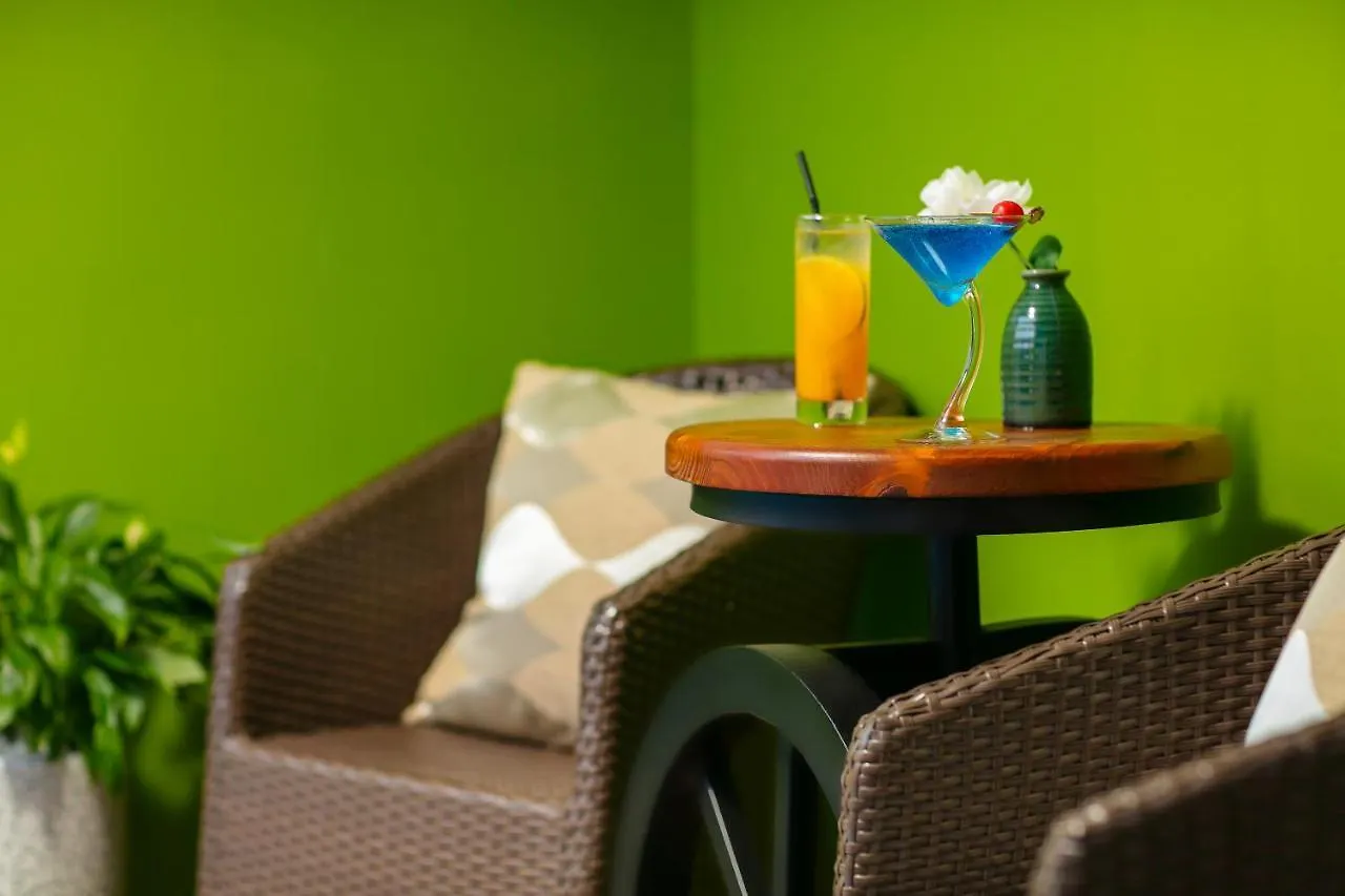 Nesta Hotel Saigon Ho Chi Minh City 4*,  Vietnam